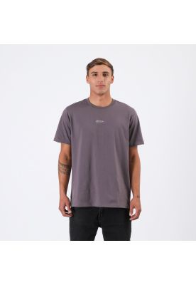 Polera Nixon Men Logo Letters Dark Grey