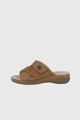 Imagen 2 del producto Sandalia Chamomile Caramelo Passer