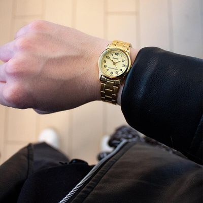 Imagen 2 del producto Reloj Casio Análogo Dama LTP-V001G-9B