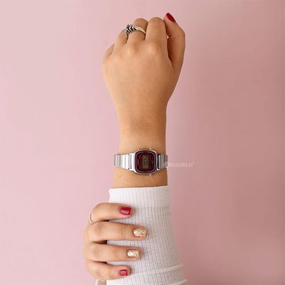 Imagen 2 del producto Reloj Casio Digital Dama LA-670WA-4