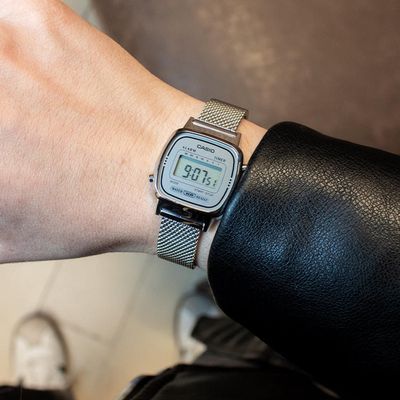 Imagen 2 del producto Reloj Casio Digital Mujer LA-670WEM-7