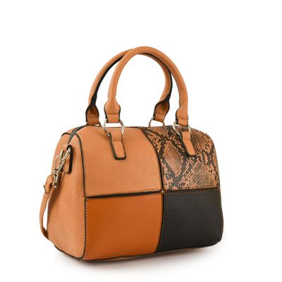 Imagen 2 del producto Cartera tote baul mediana elinna camel