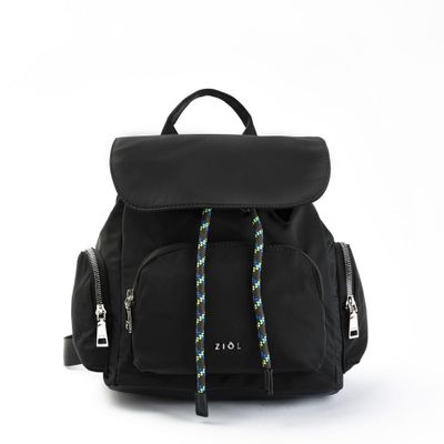 Mochila con tapa mediana simone negro