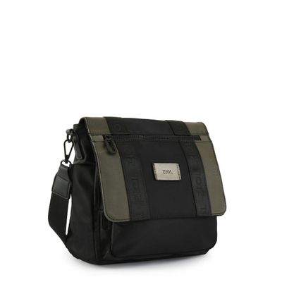 Imagen 2 del producto Cartera bandolera con tapa mediana cancun negro