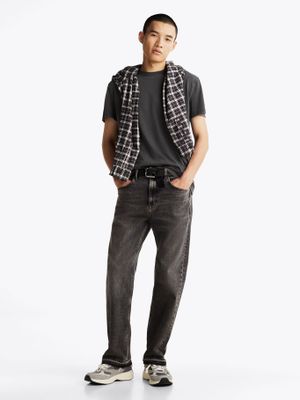 Imagen 2 del producto Polera Heritage Flag Logo Negro Tommy Jeans