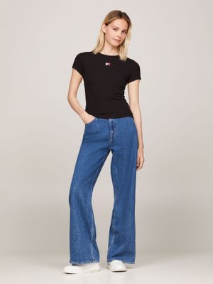 Imagen 2 del producto Polera Slim Fit Con Parche Negro BDS Tommy Jeans