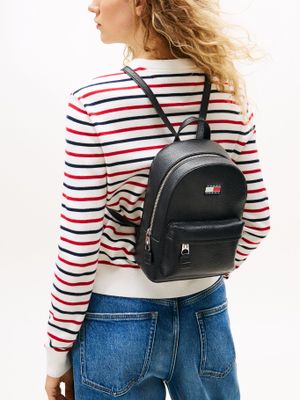 Imagen 2 del producto Mochila Must Con Logo Engomado Negro Tommy Jeans