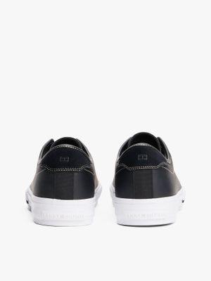 Imagen 2 del producto Zapatillas Cuero Logo Distintivo Negro Tommy Hilfiger
