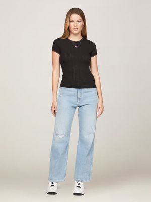 Imagen 2 del producto Polera Pointelle Slim Fit Con Logo Negro Tommy Jeans