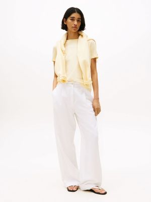 Imagen 2 del producto Polera Signature Con Logo Amarillo ZGB Tommy Hilfiger