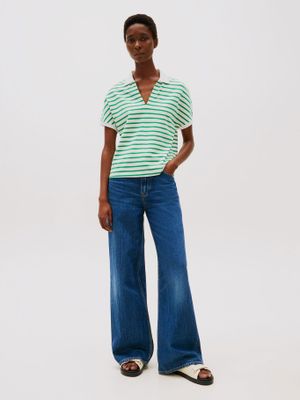 Imagen 2 del producto Polo Relaxed Solid Con Logo Verde Tommy Hilfiger