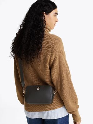 Imagen 2 del producto Bandolera Th Soft Logo Negro Tommy Hilfiger