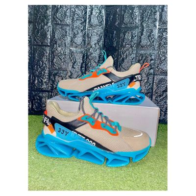 Imagen 2 del producto Zapatilla Urbana Hombre Stranger Beige