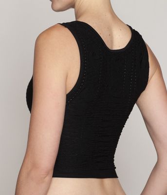 Imagen 2 del producto Polera Crop Relieves Lasst