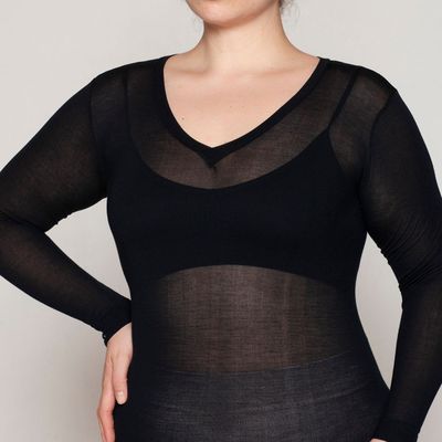 Polera Skin Top Escote V Negro Lasst