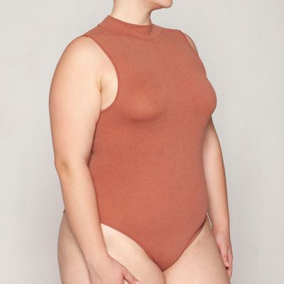 Imagen 2 del producto Polera Body Melange Beatle Halter Terracota Lasst