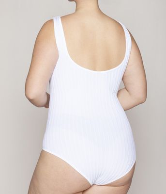 Imagen 2 del producto Polera Estilo Body Acanalado Fantasia Lasst