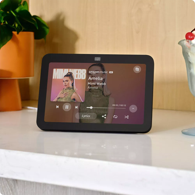 Imagen 2 del producto Amazon Pantalla inteligente Echo Show 8 3ra generación con Alexa Negro