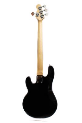 Imagen 2 del producto Bajo Eléctrico XGTR Stingray Negro MB100-BK