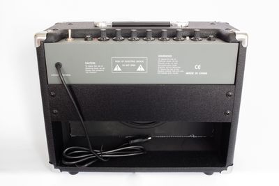 Imagen 2 del producto Amplificador XGTR de guitarra eléctrica 25W G-25M