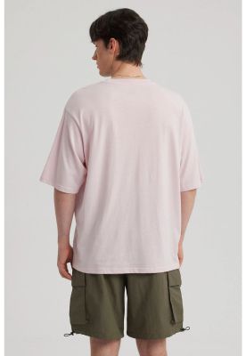 Imagen 2 del producto Polera Hombre Texto Frontal Rosa