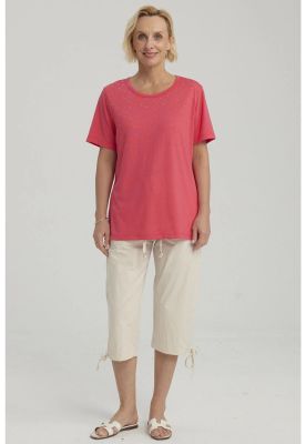 Polera Mujer Con Tachas Fucsia