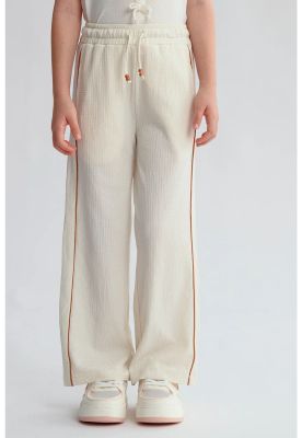 Pantalón Niña Crep Accesorios Cordón Beige