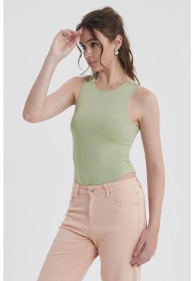 Imagen 2 del producto Polera Mujer Body Basic Verde Claro