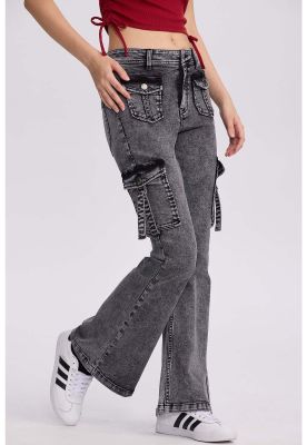 Imagen 2 del producto Jeans Mujer Flare Cargo Gris