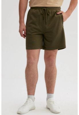 Bermuda Hombre Básico Verde Olivo