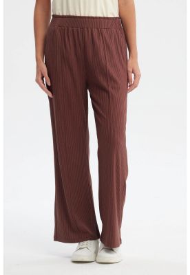 Imagen 1 del producto Pantalón Buzo Mujer Costura Delantero Café