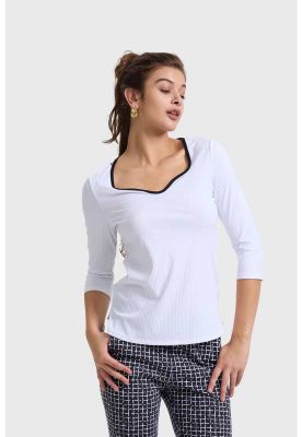 Imagen 2 del producto Polera Mujer Escote Corazón Blanco