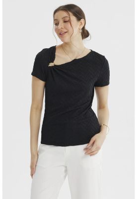 Imagen 1 del producto Polera Mujer Cuello Asimétrico Negro - ll