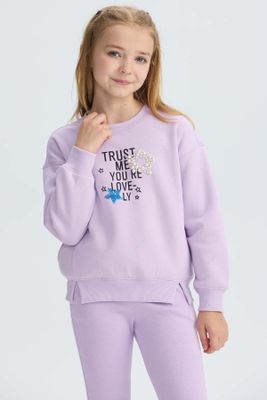 Imagen 2 del producto Polerón Niña Cerrado Con Print Lila