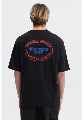 Imagen 2 del producto Polera Hombre Oversize Doble Print Negro