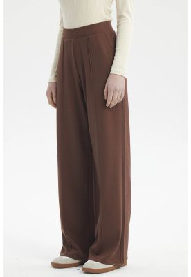 Imagen 2 del producto Pantalón Mujer Calce Recto Café Oscuro