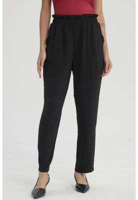 Pantalón Mujer Calce Slim Bolsillo Negro