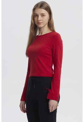 Imagen 2 del producto Polera Mujer Lazo Puño Rojo