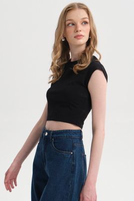 Imagen 2 del producto Polera Mujer Crop Negro