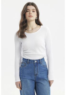 Imagen 1 del producto Polera Mujer Jacquard Recogido Blanco