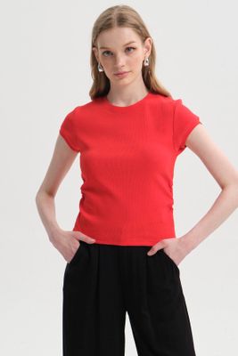Imagen 1 del producto Polera Mujer Cropped Rojo