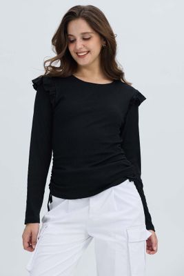 Polera Mujer Con Vuelo Rib Recogido Negro