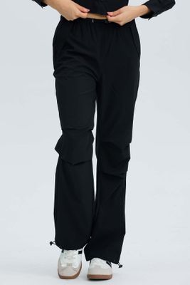 Imagen 1 del producto Pantalón Mujer Parachute Tankas Negro