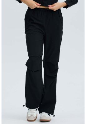 Imagen 2 del producto Pantalón Mujer Parachute Tankas Negro