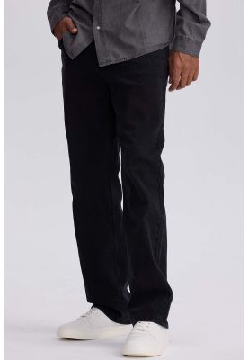 Imagen 2 del producto Jeans Hombre Straight 605 Negro