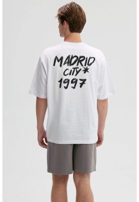 Imagen 2 del producto Polera Hombre Graffiti City Blanco