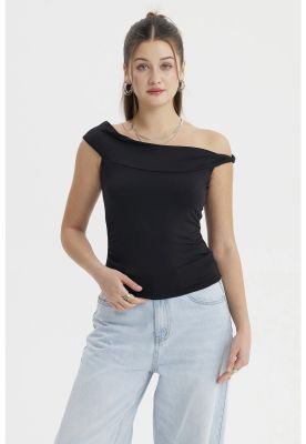 Imagen 1 del producto Polera Mujer Bardot Aplicación Nudo Negro