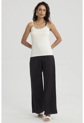 Imagen 2 del producto Peto Mujer Pabilo Básico Liso Crema