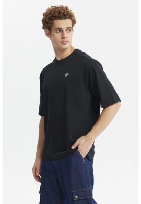 Imagen 2 del producto Polera Hombre Label Pecho Negro