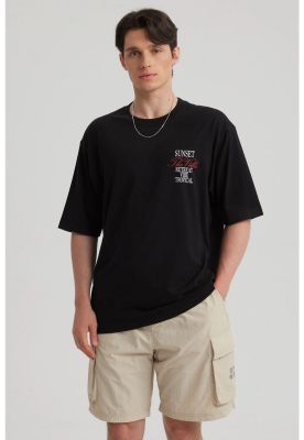 Imagen 1 del producto Polera Hombre Print Oversize Negro - lV